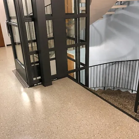 Super Easy To Airport/hki , Full Aptment Max 4ppl アパート *