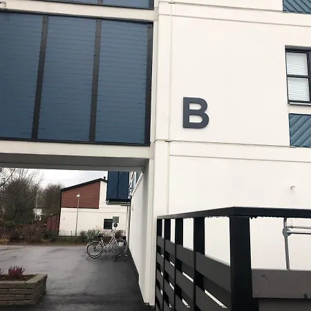 Super Easy To Airport/hki , Full Aptment Max 4ppl *